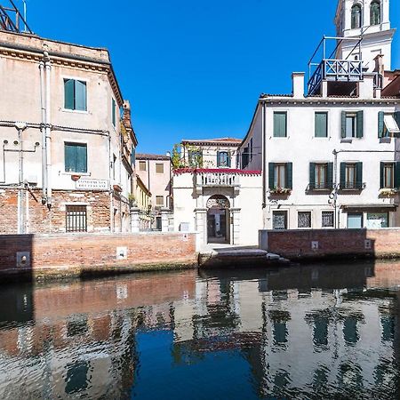Ln Luxe Apartment Venice Canal View Ngoại thất bức ảnh